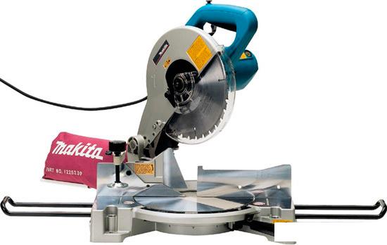Дисковая пила Makita LS1040