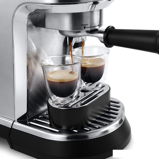 Рожковая кофеварка DeLonghi Dedica Maestro Plus EC950.M- фото3