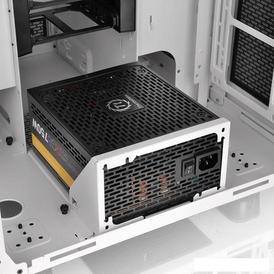 Корпус Thermaltake The Tower 900 Snow Edition [CA-1H1-00F6WN-00]- фото2