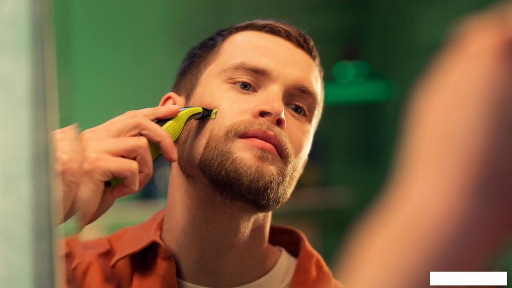 Универсальный триммер Philips OneBlade 360 Face and Body QP2834/23- фото2