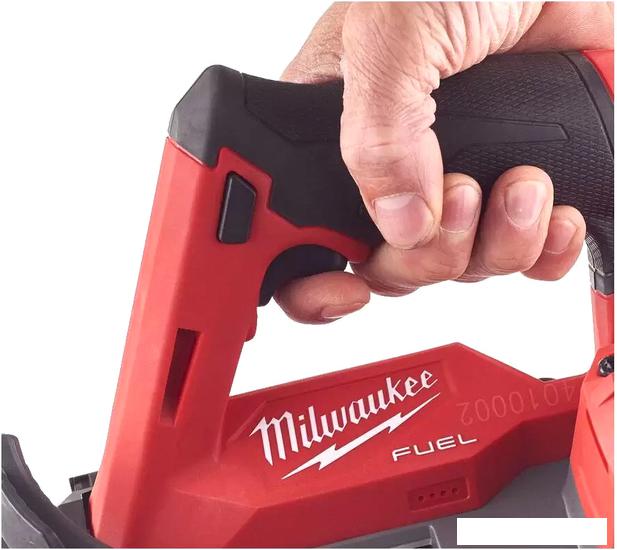 Ленточная пила Milwaukee Fuel M12 FBS64-0C 4933478440 (без АКБ)- фото4