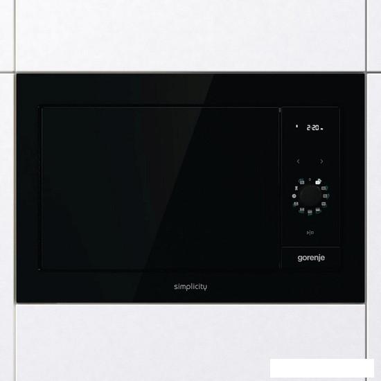Микроволновая печь Gorenje BM235G1SYB- фото2