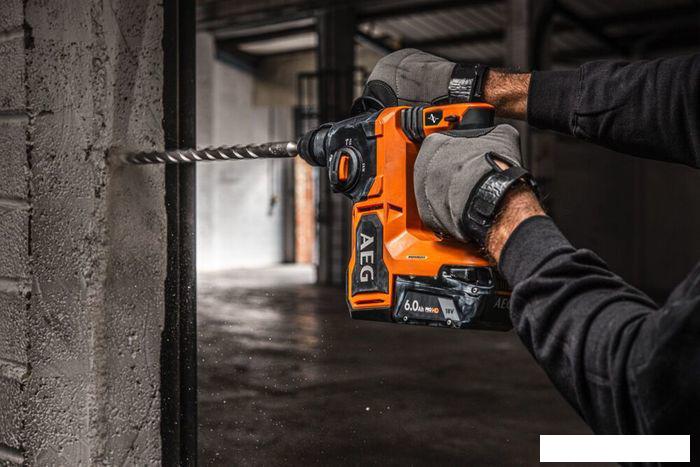 Перфоратор AEG Powertools BBH18BL2-502C 4935492343 (с 2-мя АКБ, кейс)- фото3