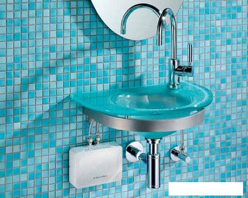 Водонагреватель Electrolux NP6 Aquatronic 2.0- фото2