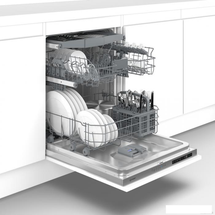 Встраиваемая посудомоечная машина Indesit DI 5C59- фото3