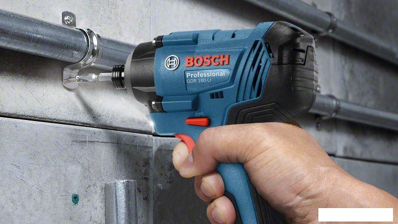 Винтоверт Bosch GDR 180-LI Professional 06019G5124 (без АКБ)- фото4