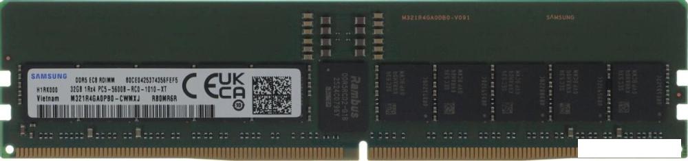 Оперативная память Samsung 32ГБ DDR5 5600 МГц M321R4GA0PB0-CWM