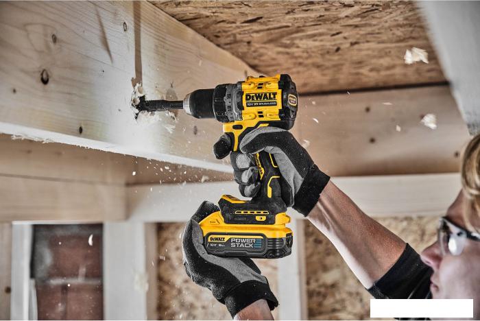 Дрель-шуруповерт DeWalt DCD800H2T (с 2-мя АКБ 5 Ач, кейс)- фото4