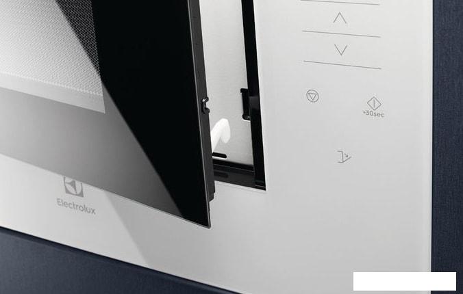 Микроволновая печь Electrolux KMFE264TEW- фото3