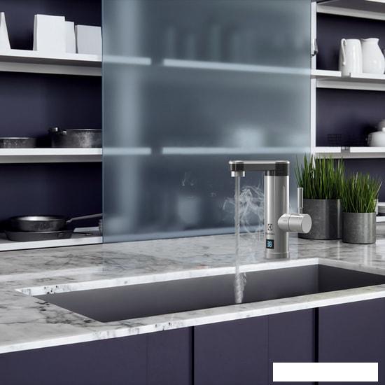 Водонагреватель Electrolux Taptronic S- фото3