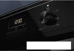 Электрический духовой шкаф Electrolux SurroundCook FLEX 600 EOF3H50BK- фото4