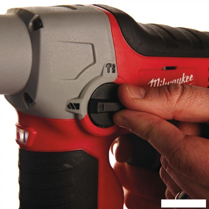 Перфоратор Milwaukee M12 H-0 4933431355 (без АКБ)- фото4