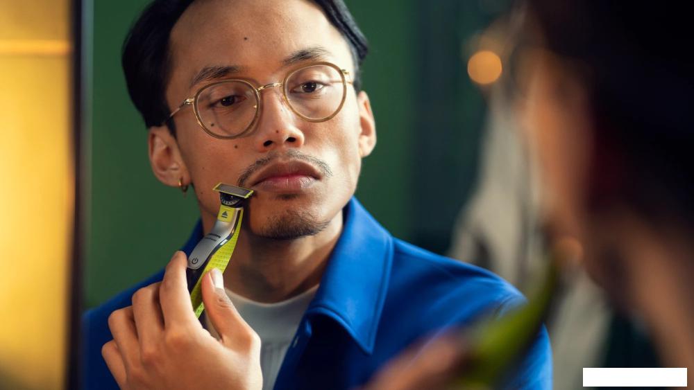 Универсальный триммер Philips OneBlade 360 Face and Body QP2834/23- фото4