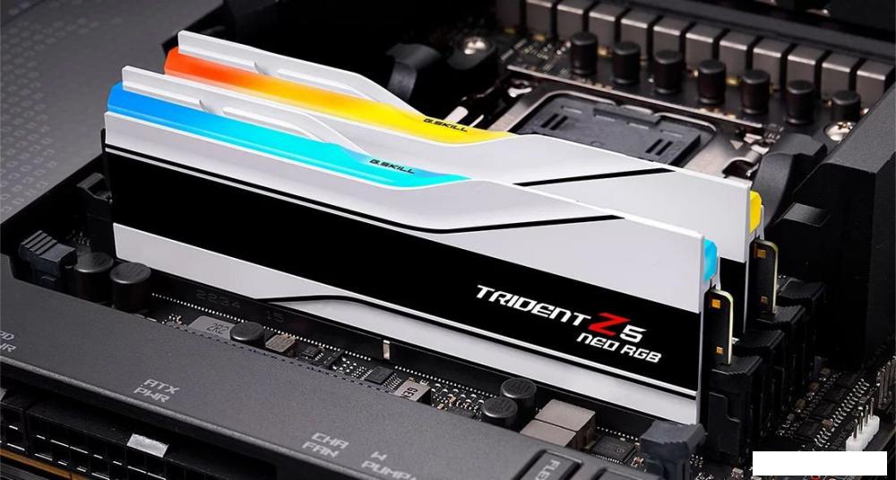 Оперативная память G.Skill Trident Z5 Neo RGB 2x16ГБ DDR5 6400 МГц F5-6400J3039G16GX2-TZ5NRW- фото4