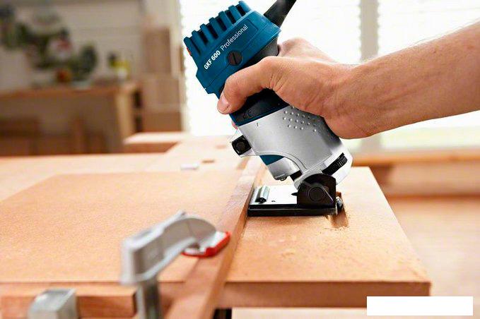 Кромочно-петельный фрезер Bosch GKF 600 Professional (060160A100)- фото4