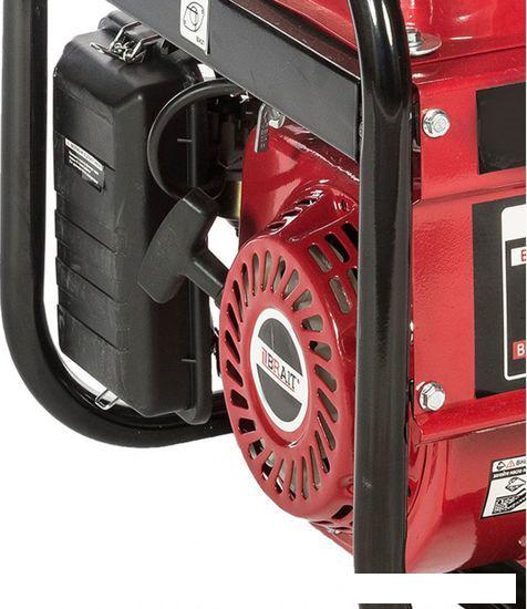 Бензиновый генератор Brait BR2500-CU- фото2