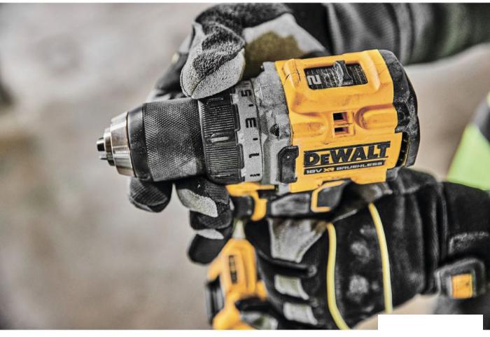 Дрель-шуруповерт DeWalt DCD800NT (без АКБ, кейс)- фото2