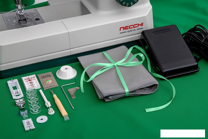 Электромеханическая швейная машина Necchi Q421A- фото2