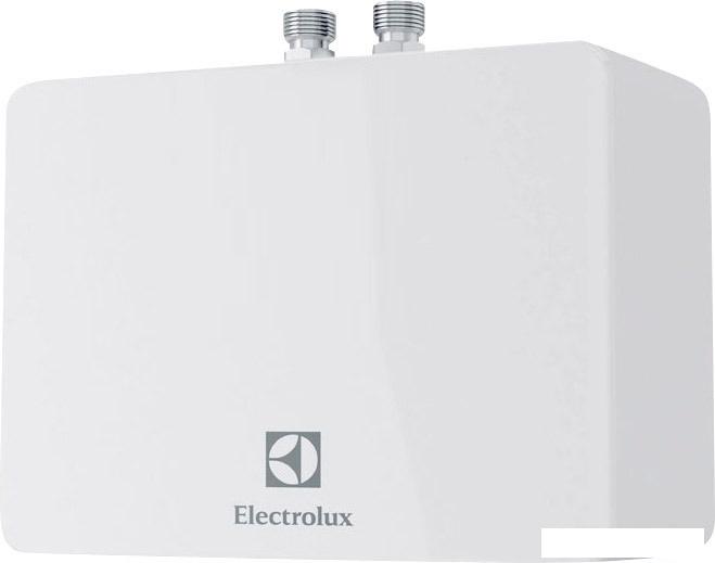 Водонагреватель Electrolux NP6 Aquatronic