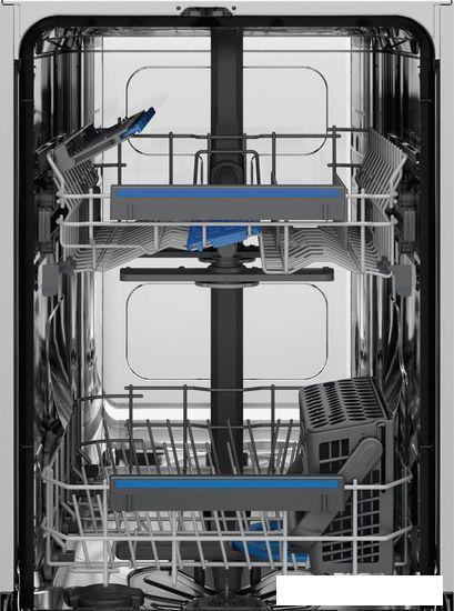 Встраиваемая посудомоечная машина Electrolux EEG62300L- фото3