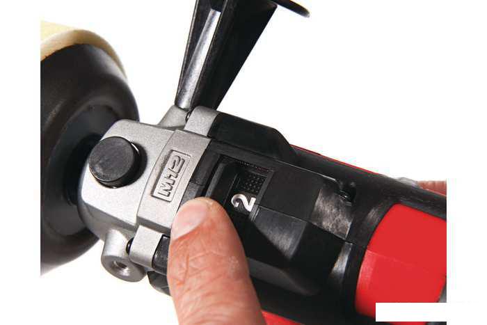 Полировальная машина Milwaukee M12 BPS-0 4933447791 (без АКБ)- фото4