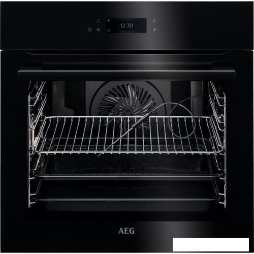 Электрический духовой шкаф AEG 8000 Assisted Cooking BPE748380B- фото