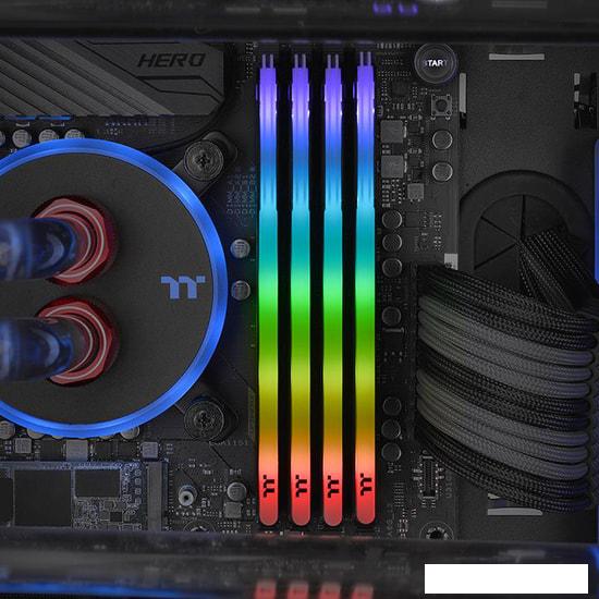 Оперативная память Thermaltake ToughRam Z-One RGB 8GB DDR4 PC4-25600 R019D408GX1-3200C16S- фото4