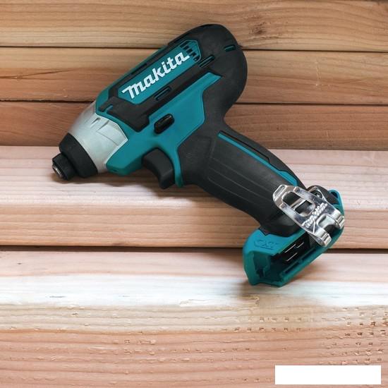 Ударный винтоверт Makita TD110DWAE- фото3