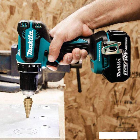 Дрель-шуруповерт Makita DDF485RFE (с 2-мя АКБ, кейс)- фото4