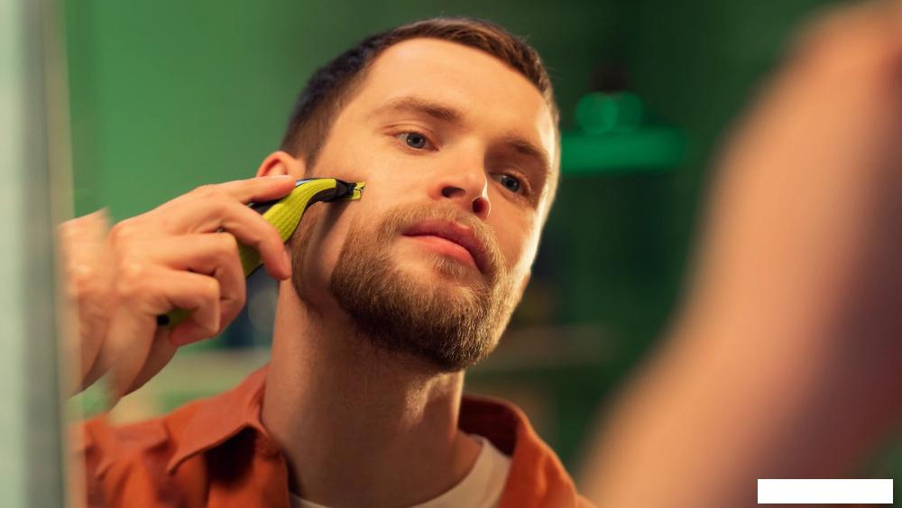 Триммер для бороды и усов Philips OneBlade 360 Face QP2724/23- фото2