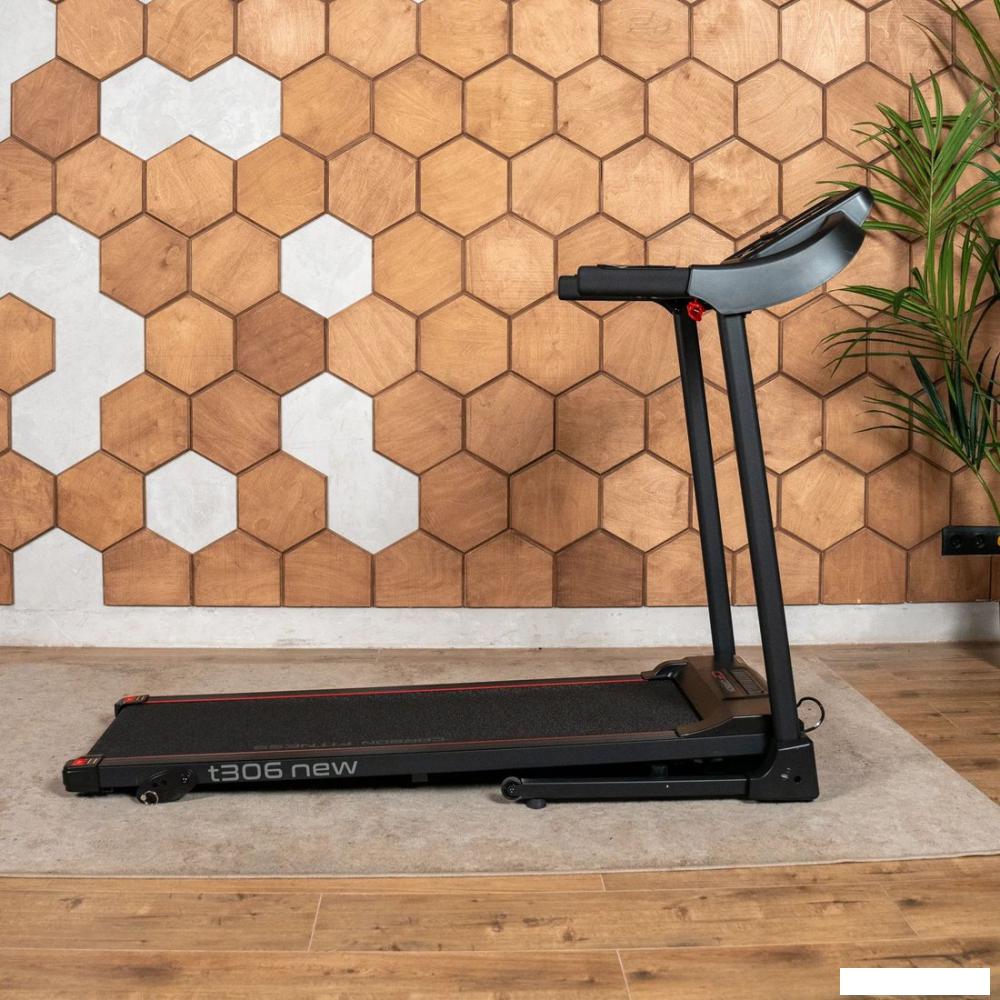 Электрическая беговая дорожка Carbon Fitness T306 New- фото3