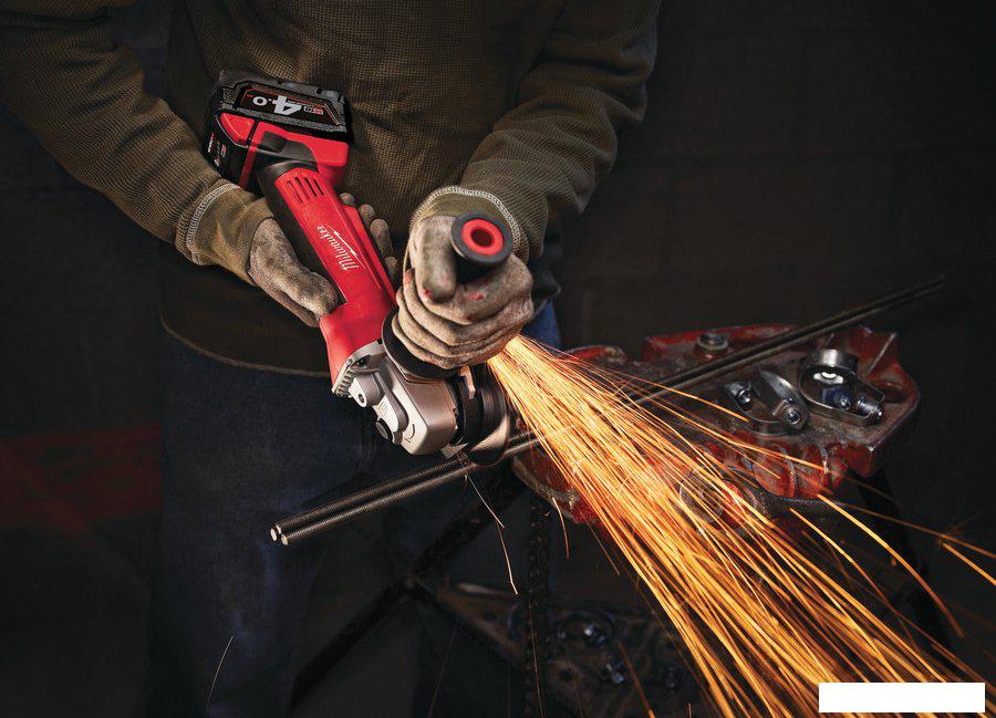 Угловая шлифмашина Milwaukee HD18 AG-125-0 4933441502 (без АКБ)- фото4