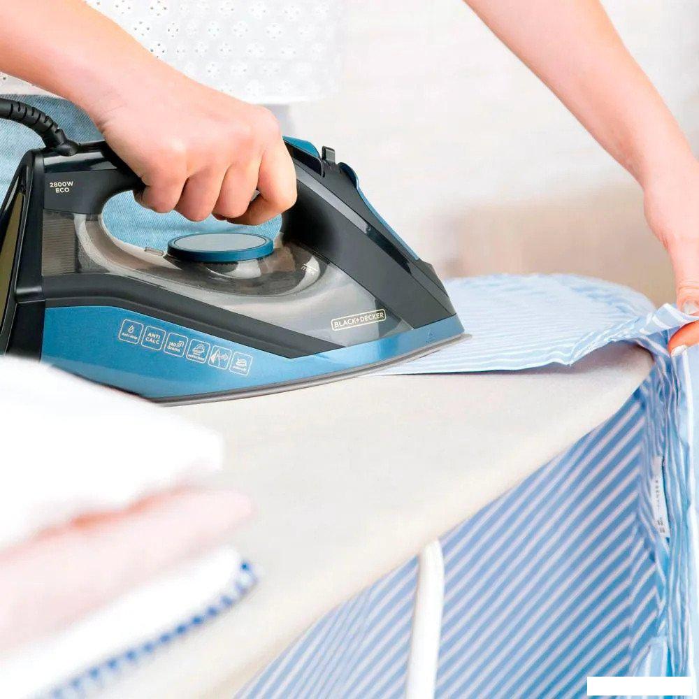 Утюг Black & Decker BXIR2801E- фото4