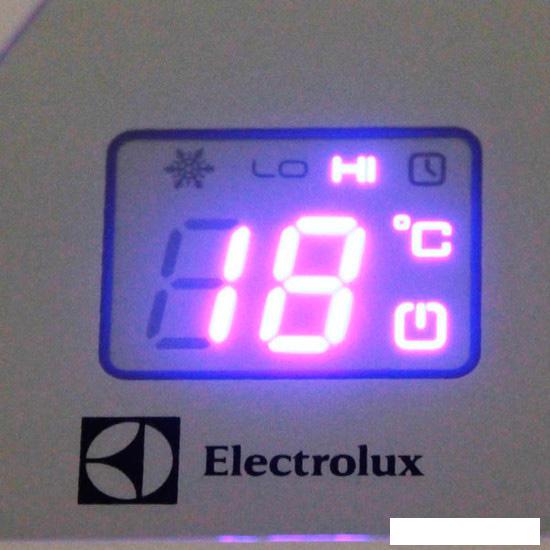 Конвектор Electrolux ECH/AG2-2000 EF- фото4
