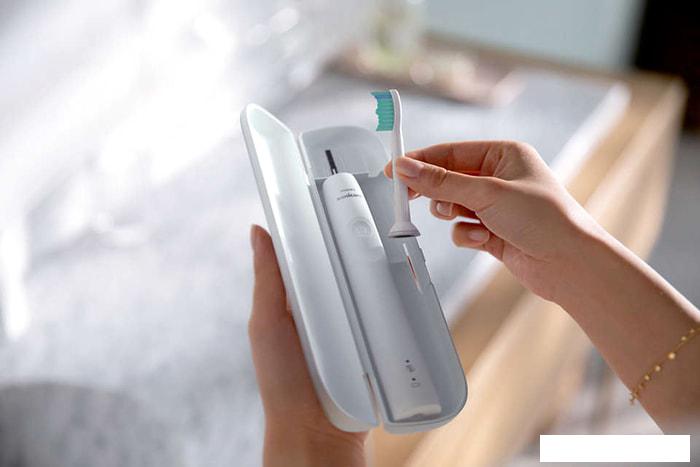 Электрическая зубная щетка Philips Sonicare 3100 series HX3671/13- фото3