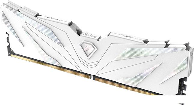 Оперативная память Netac Shadow II White 16ГБ DDR5 4800 МГц NTSWD5P48SP-16W- фото3