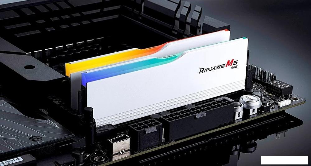 Оперативная память G.Skill Ripjaws M5 RGB 2x16ГБ DDR5 6000 МГц F5-6000J3636F16GX2-RM5RW- фото4