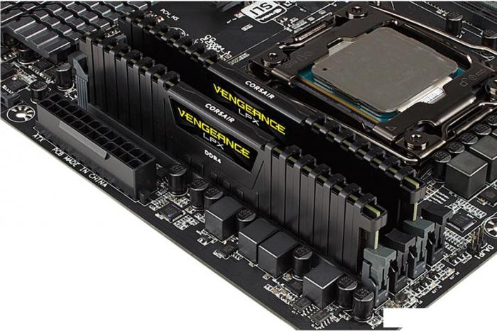 Оперативная память Corsair Vengeance LPX 2x32ГБ DDR4 3200 МГц CMK64GX4M2E3200C16- фото4