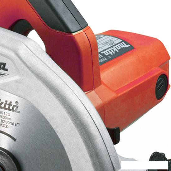 Дисковая (циркулярная) пила Makita MT M5802- фото3