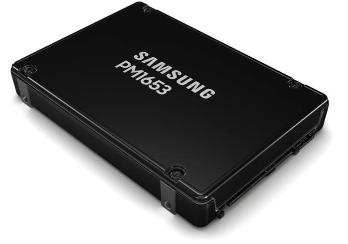 SSD Samsung PM1653a 30.72TB MZILG30THBLA-00A07- фото2