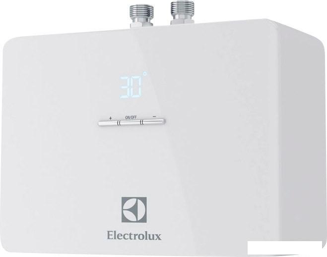 Водонагреватель Electrolux NPX 6 Aquatronic Digital