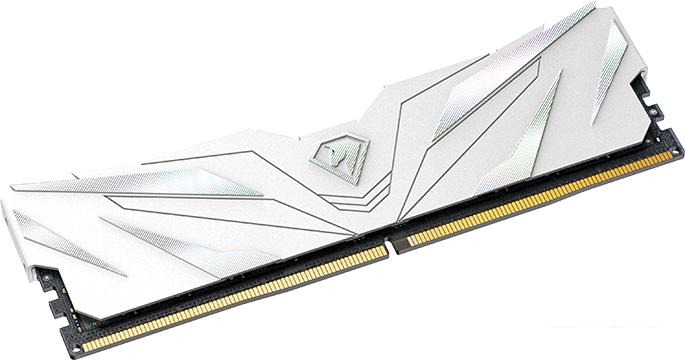 Оперативная память Netac Shadow II White 8ГБ DDR4 2666 МГц NTSWD4P26SP-08W- фото2