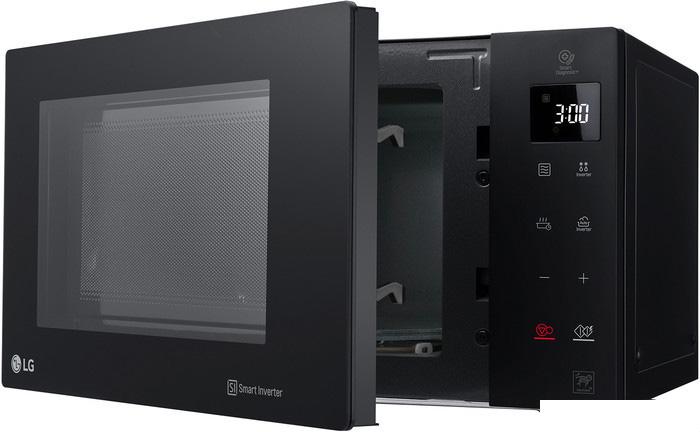 Микроволновая печь LG MW23W35GIB- фото4