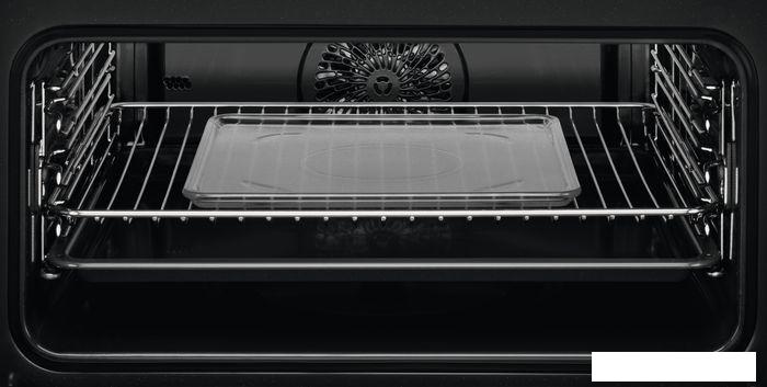 Электрический духовой шкаф Electrolux CombiQuick 800 KVLBE08H- фото4