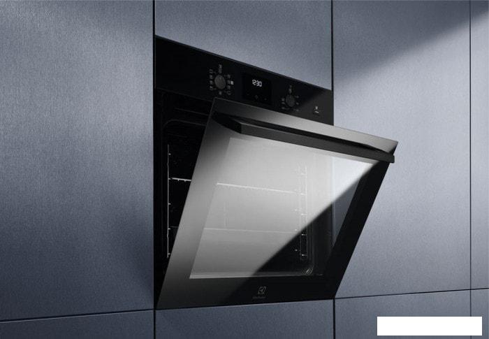 Электрический духовой шкаф Electrolux EOD3C70TK- фото4