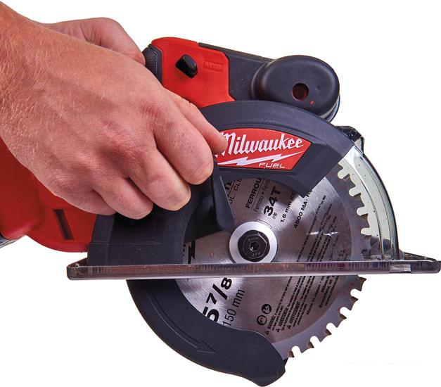 Дисковая (циркулярная) пила Milwaukee Fuel M18 FMCS-0X (без АКБ)- фото4