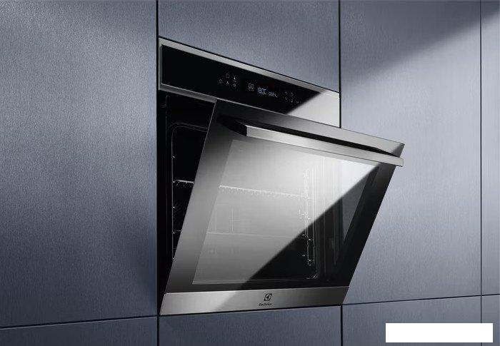 Электрический духовой шкаф Electrolux SenseCook 700 EOE7F31X- фото4
