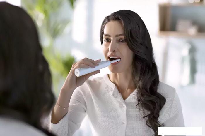 Электрическая зубная щетка Philips Sonicare 3100 series HX3671/13- фото2