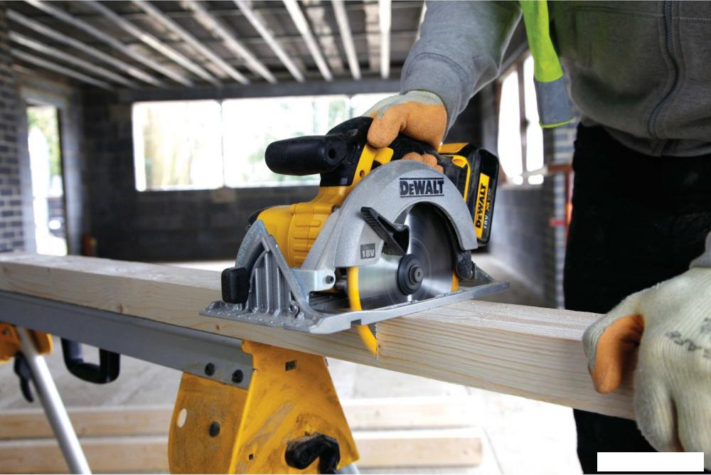 Дисковая (циркулярная) пила DeWalt DCS391NT (без АКБ, кейс)- фото3