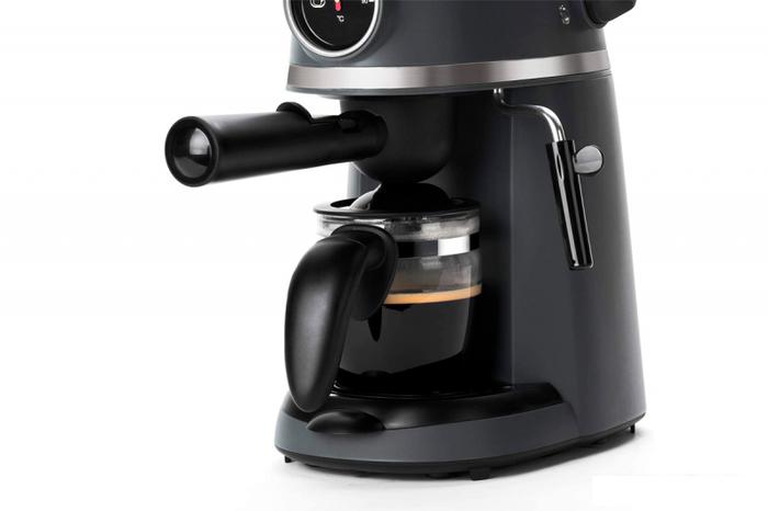 Рожковая бойлерная кофеварка Black & Decker BXCO800E- фото3